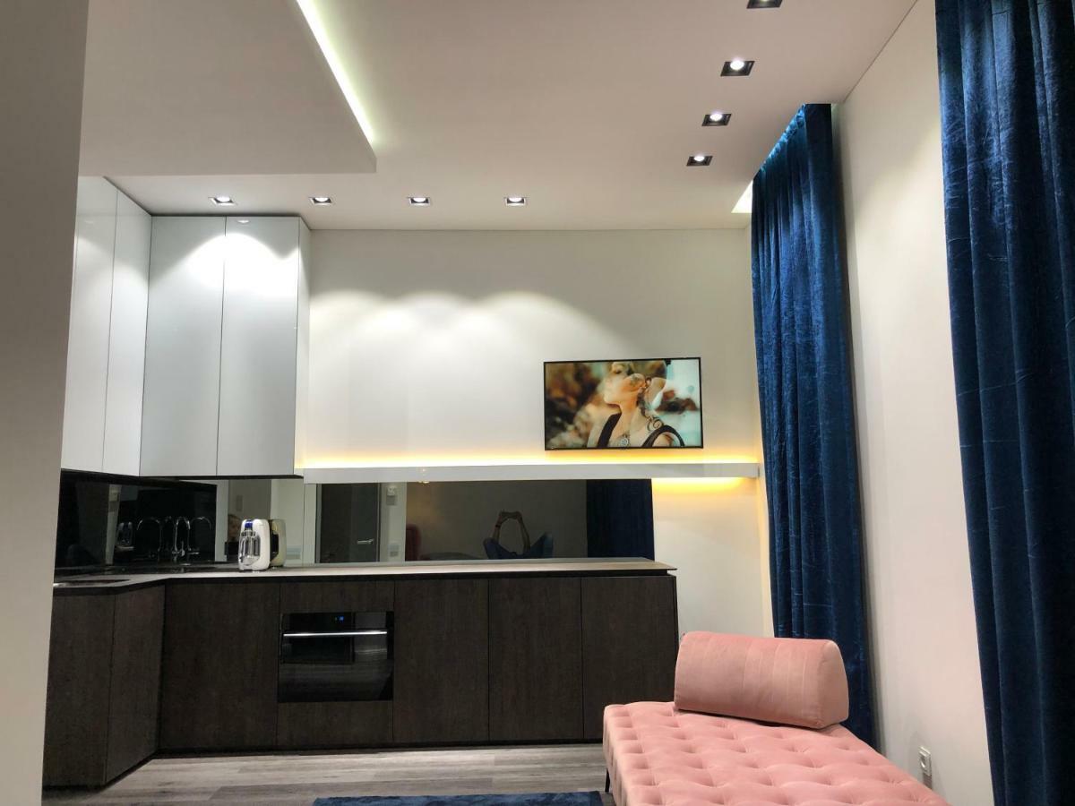 Modern And Luxury Apartment In The Center Of Kaunas Luaran gambar