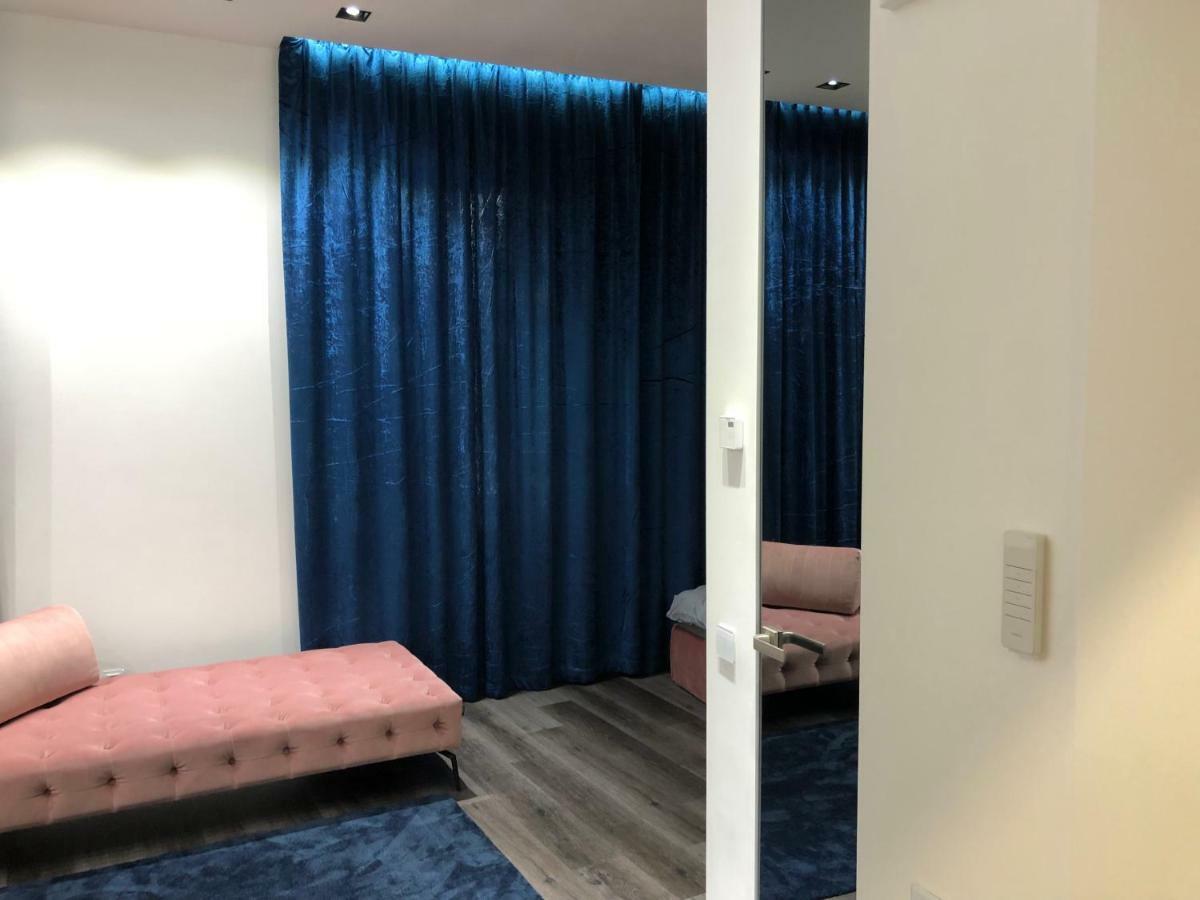 Modern And Luxury Apartment In The Center Of Kaunas Luaran gambar