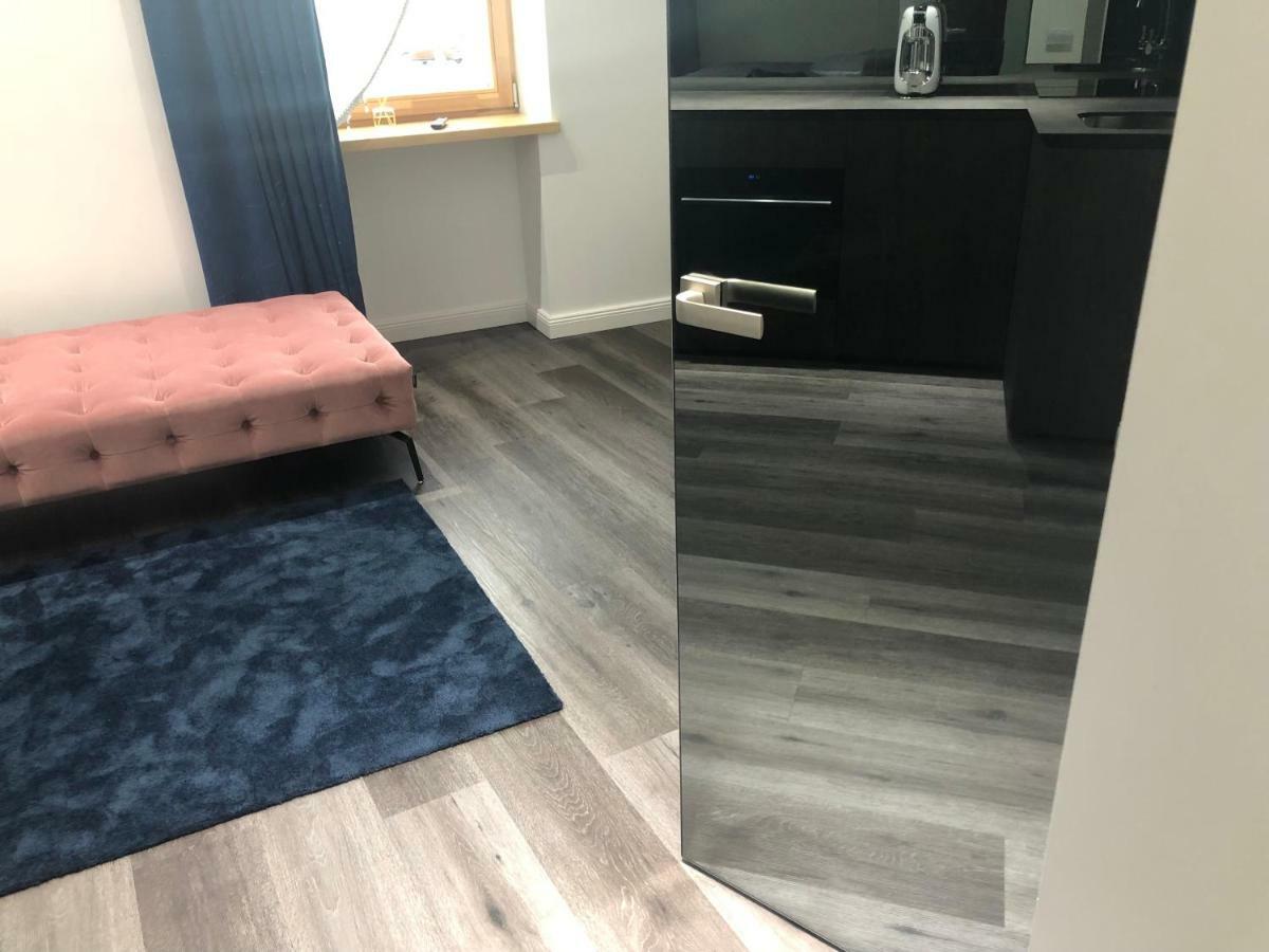 Modern And Luxury Apartment In The Center Of Kaunas Luaran gambar
